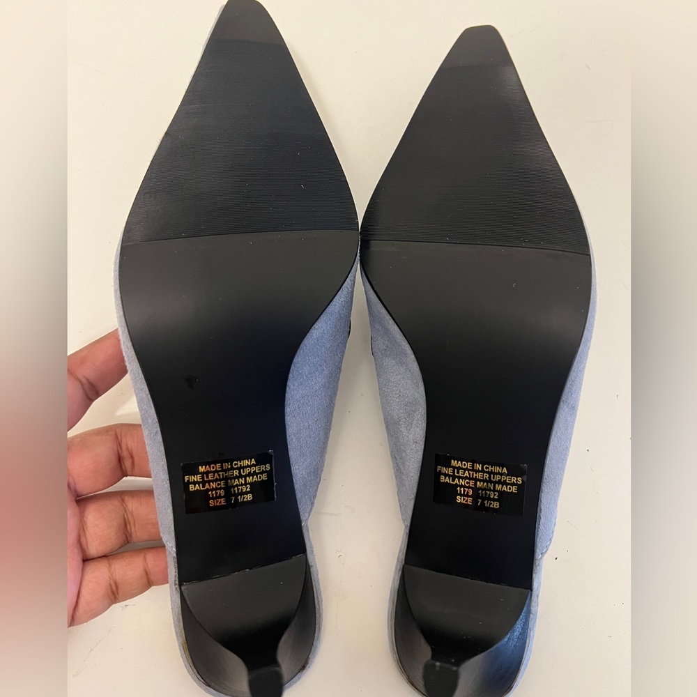 Newport News Gray Blue Pointed Toe Mule Heels | Size 7.5 - Picture 3 of 3